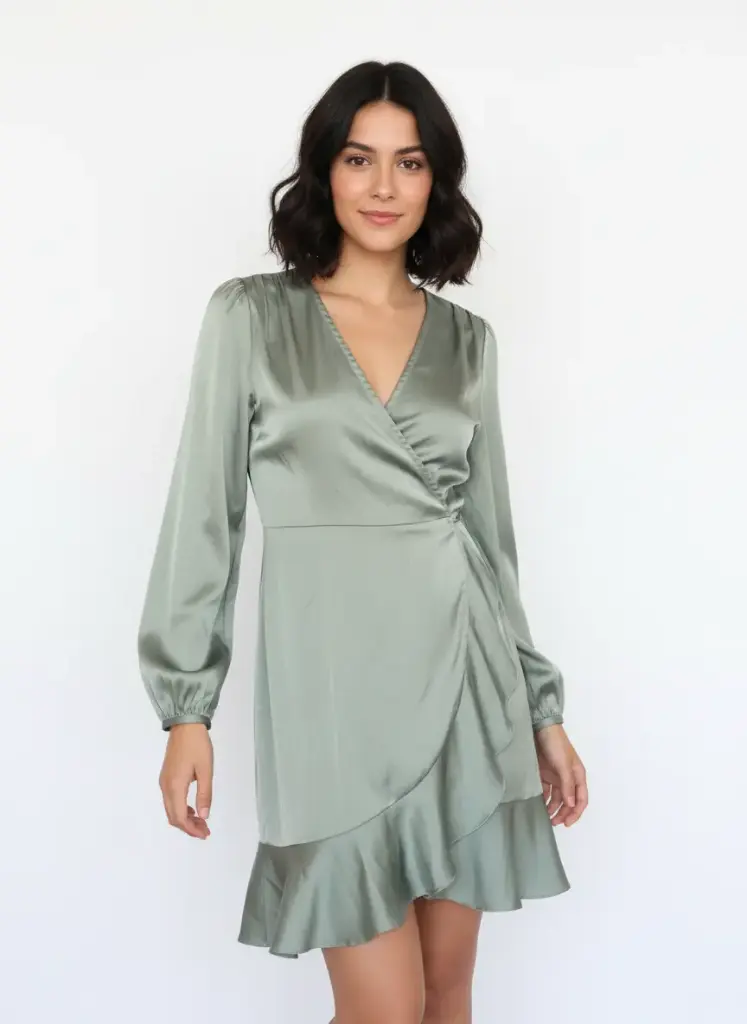 ROBE SATIN VERT DOS