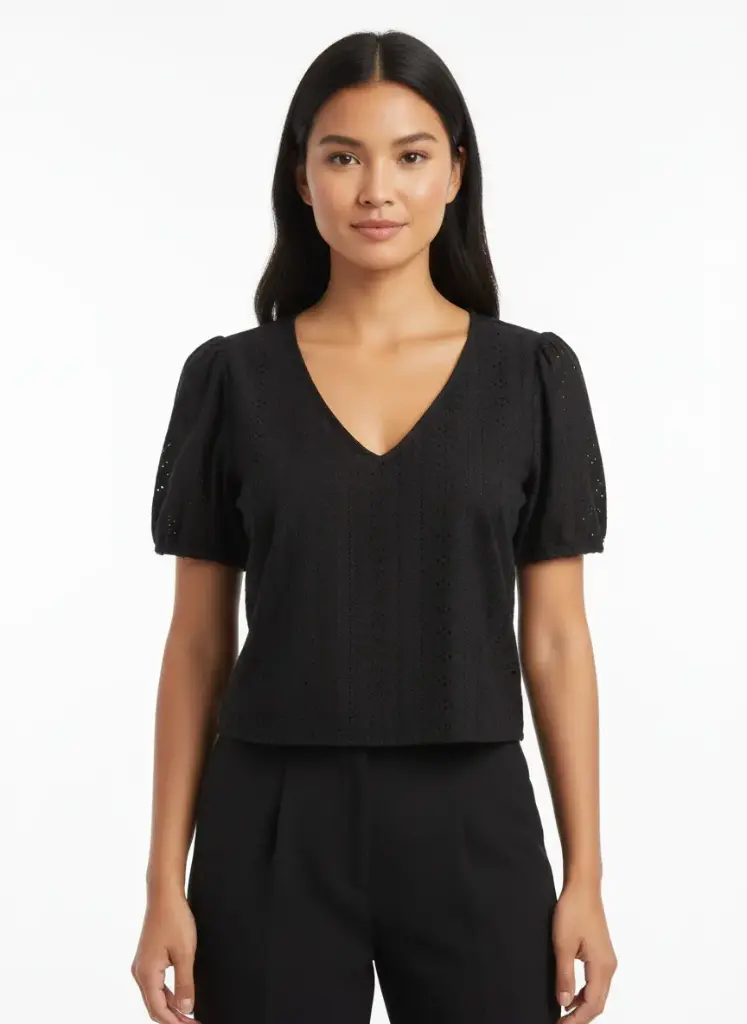 CHANDAIL NOIR A MANCHES COURTES