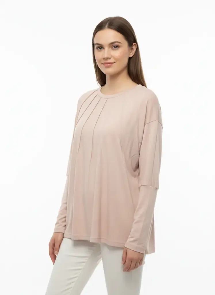 CHANDAIL BEIGE AVEC PLIS.(ÉTAT : NEUF)