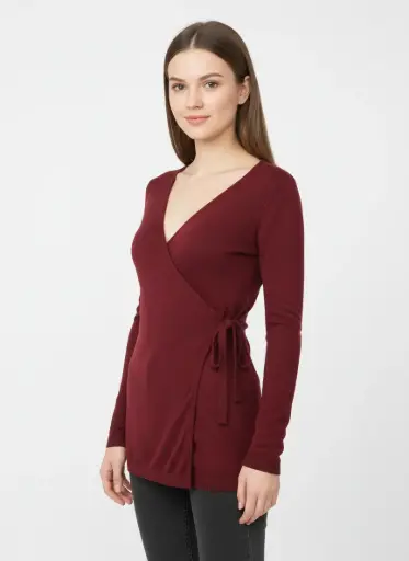 CHANDAIL BOURGOGNE MANCHES LONGUES DEVANT CROISE. (ÉTAT : NEUF)